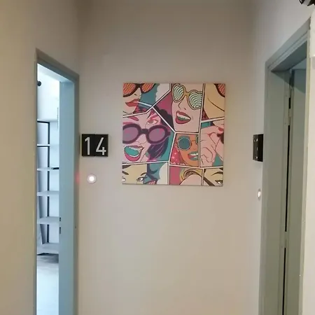 Grecos Art بيت ضيافة