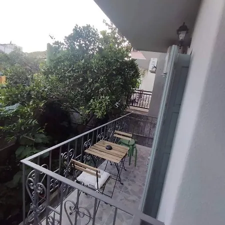 Grecos Art بيت ضيافة 4*